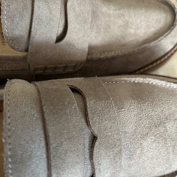 Anne Klein Everly Taupe Fabric Slip On Penny Loafers Women's Size 9.5M - Picture 9 of 14